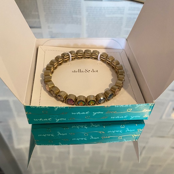 Stella & Dot Vida Stretch Bracelet - Picture 2 of 6